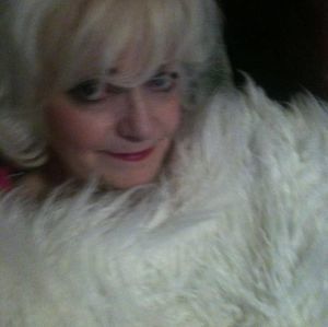 Meet your Posher, Gayle